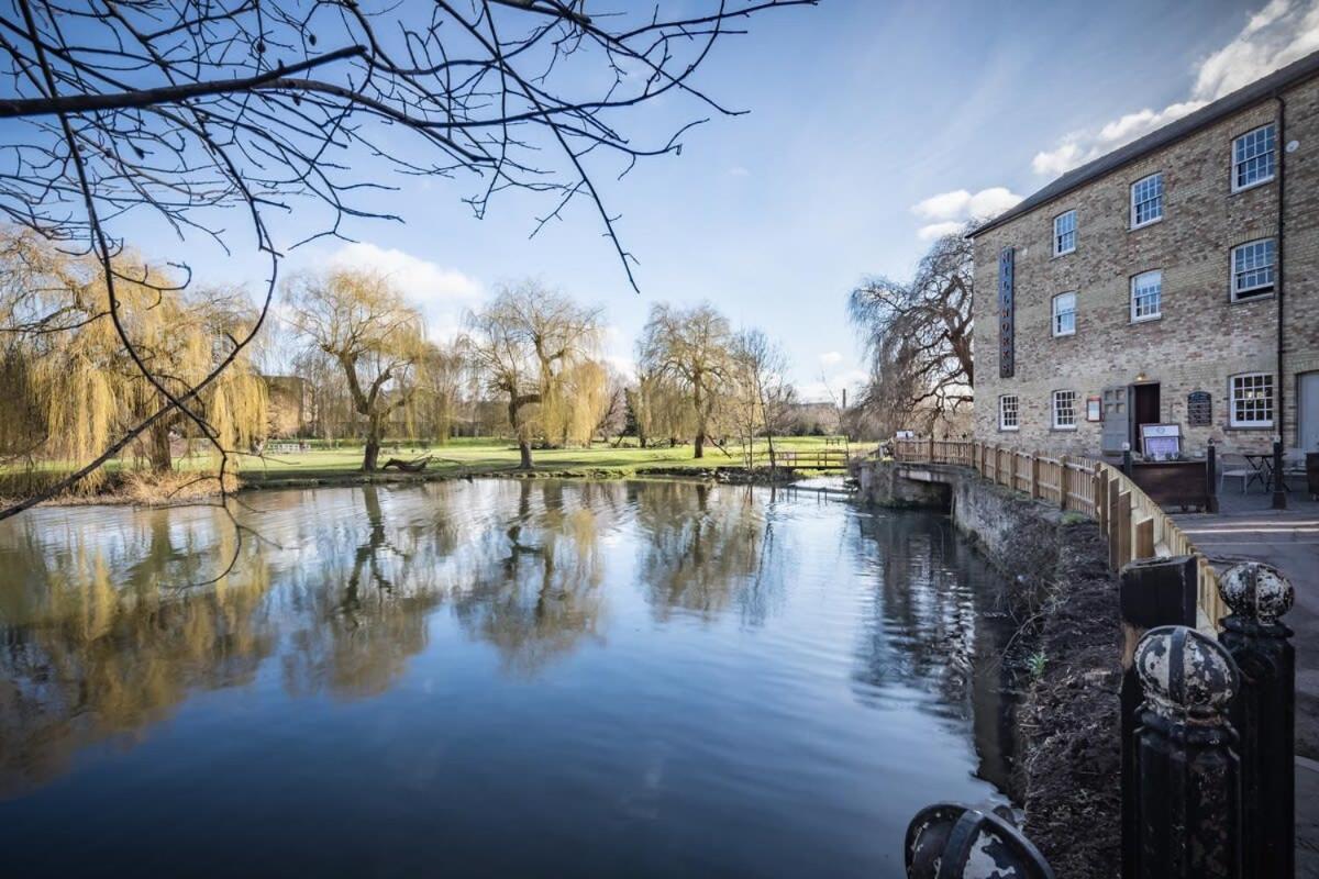 Luxurious City Centre Apartment With Balcony Cambridge  Buitenkant foto